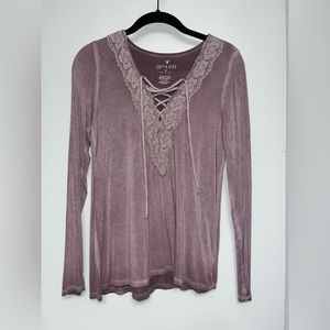 American Eagle long sleeve women’s top